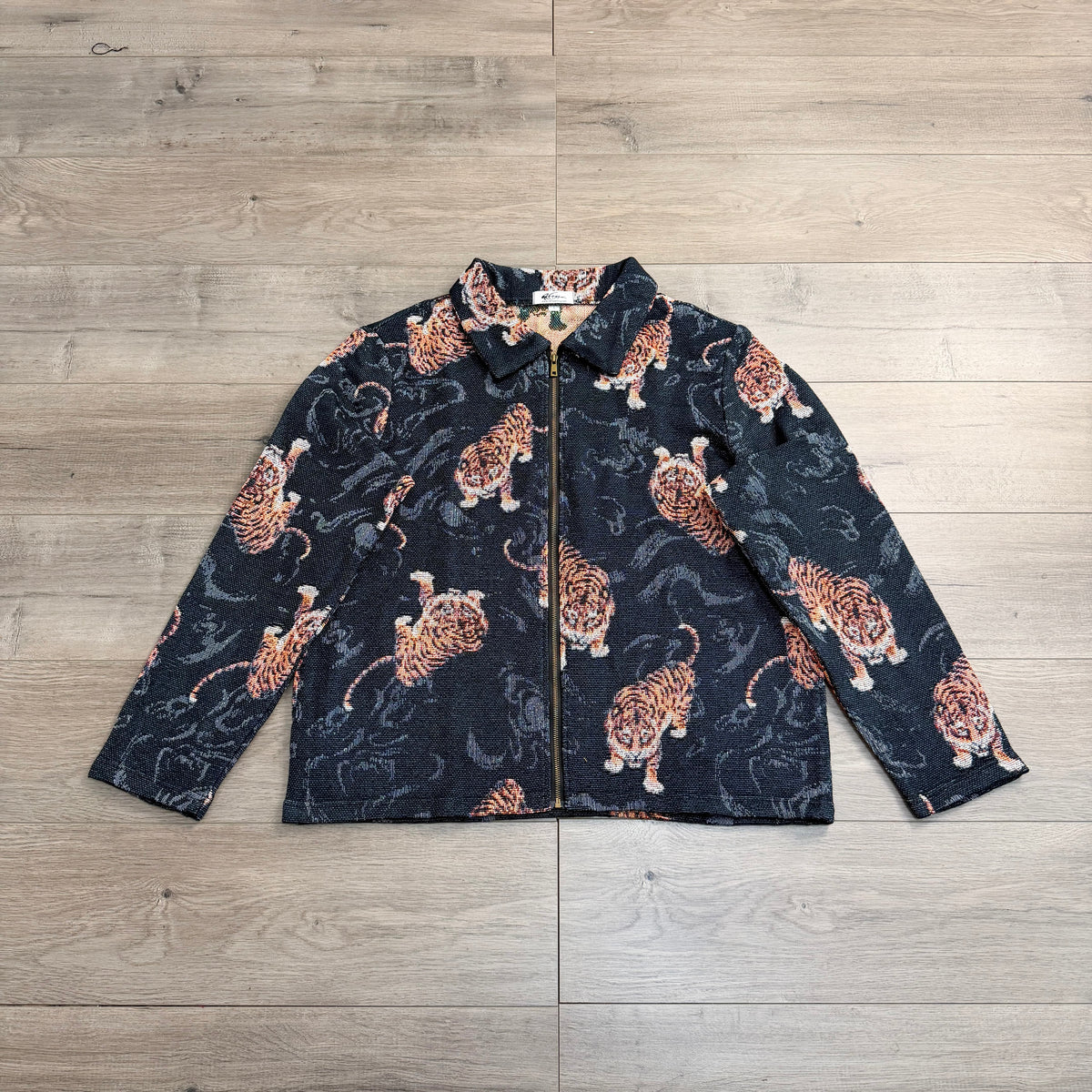 TIGER PRINT TAPESTRY JACKET