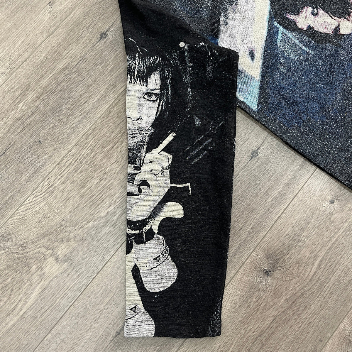 ALICE TAPESTRY HOODIE