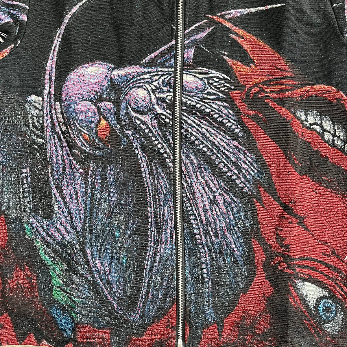 BERSERK FEMTO TAPESTRY TEE