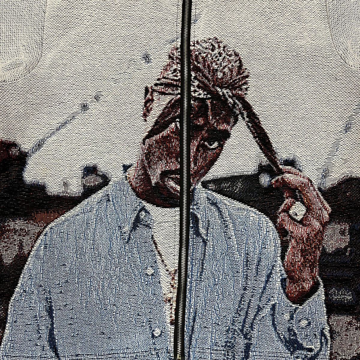BLUE 2PAC TAPESTRY TEE