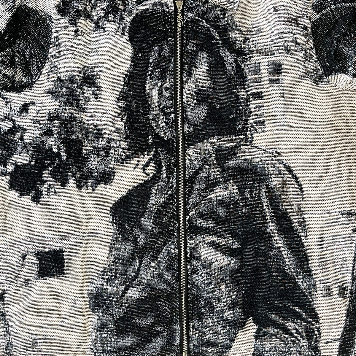 BOB V3 TAPESTRY TEE