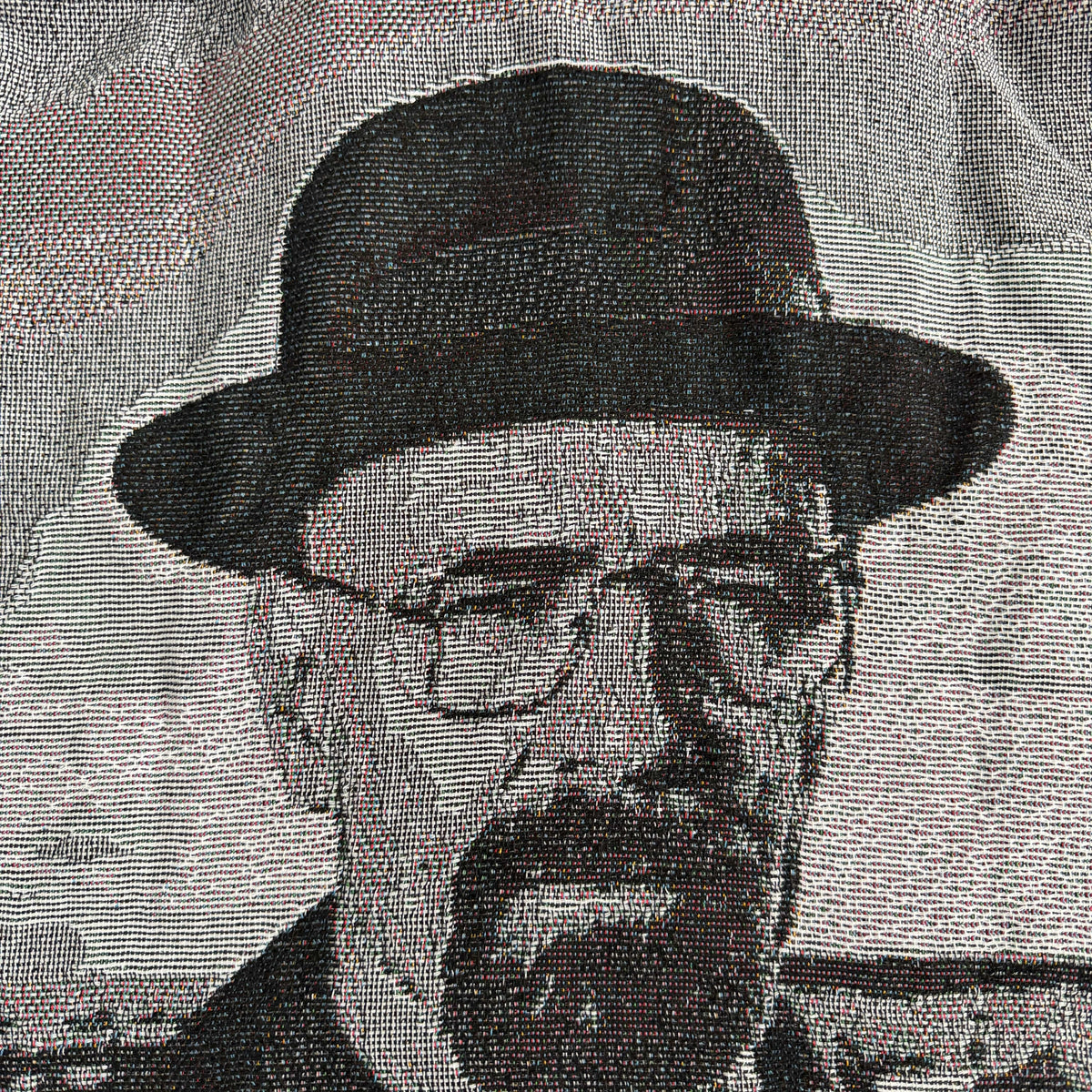 BREAKING BAD TAPESTRY TEE