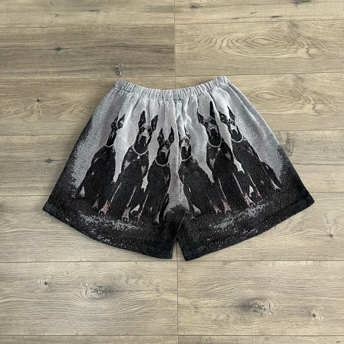 CERBERUS TAPESTRY SHORTS