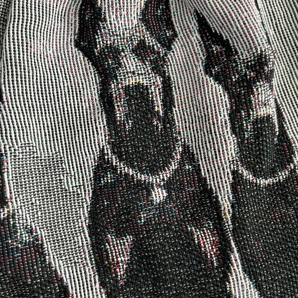 CERBERUS TAPESTRY SHORTS