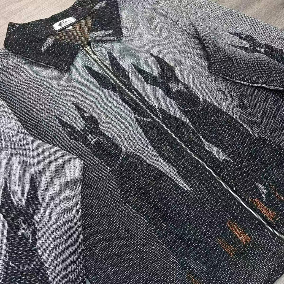 CERBERUS TAPESTRY TEE