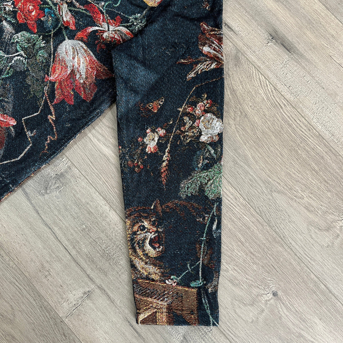 COZY HOME TAPESTRY JACKET
