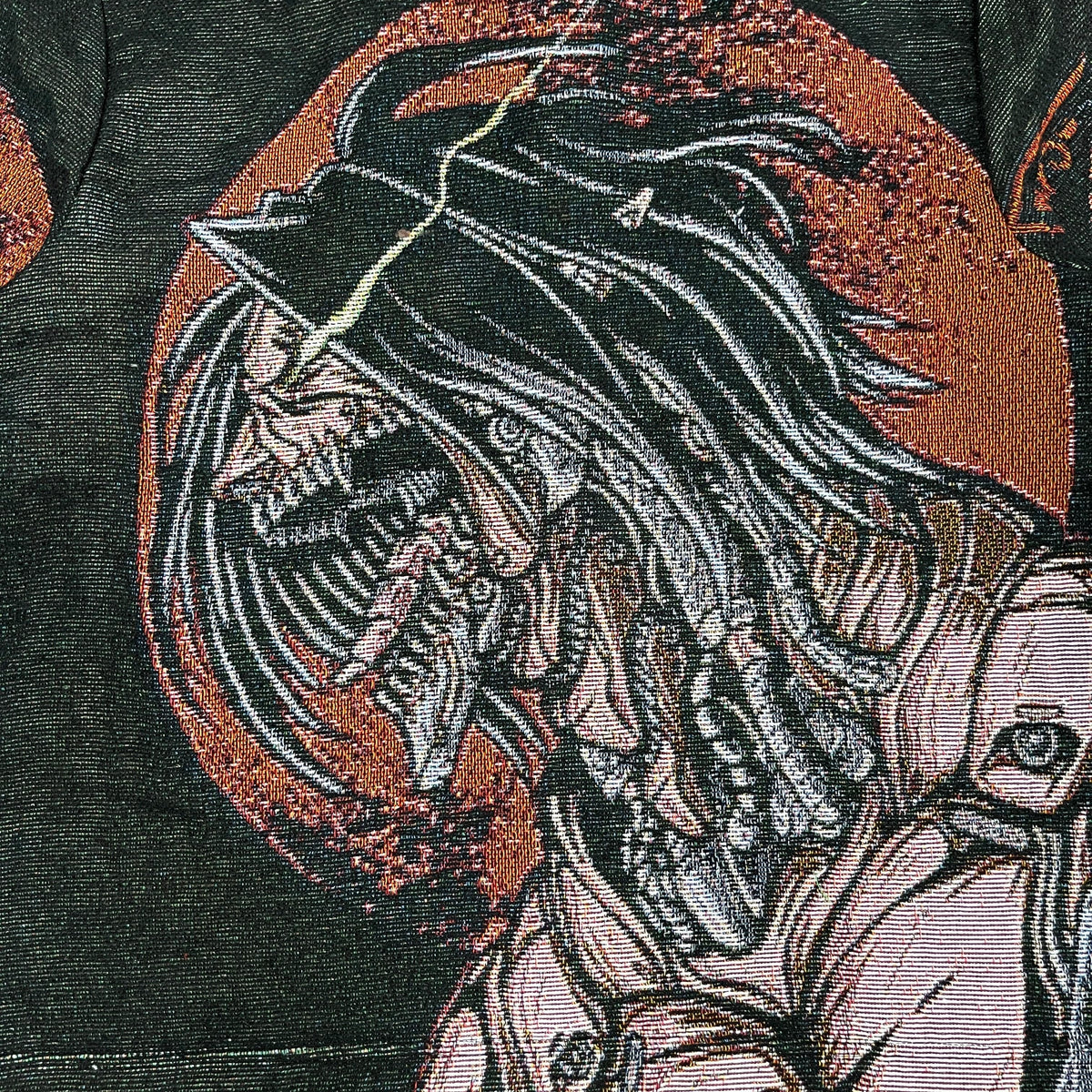 EREN TAPESTRY TEE
