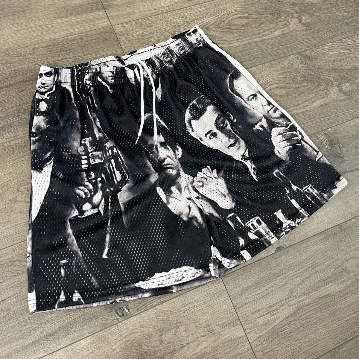 GANGSTERS MESH SHORTS-8681