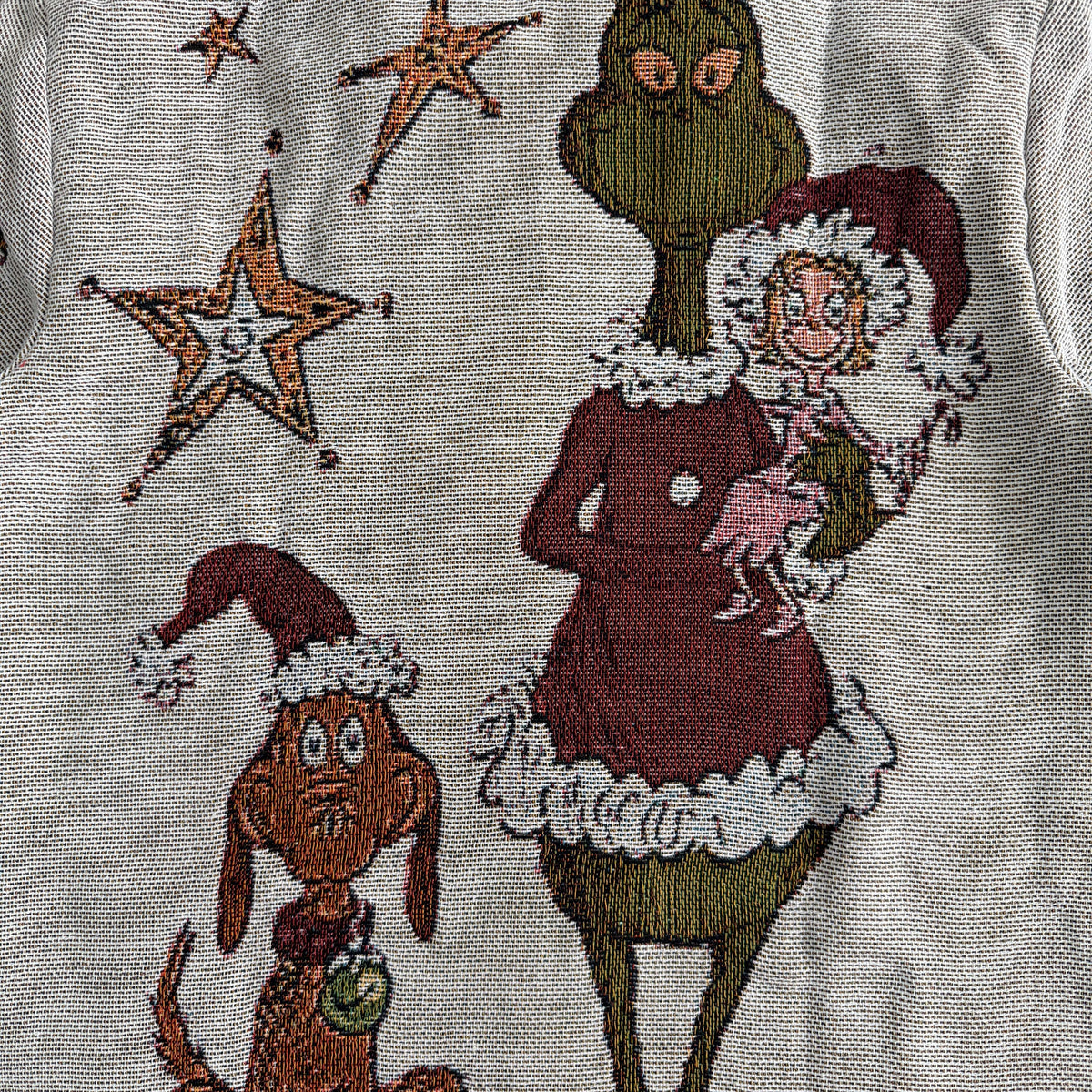 GRINCH TAPESTRY TEE