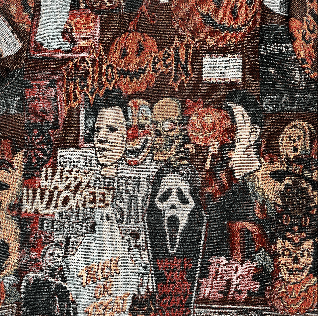 HALLOWEEN V2 TAPESTRY TEE