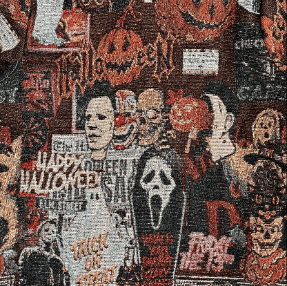 HALLOWEEN V2 TAPESTRY TEE