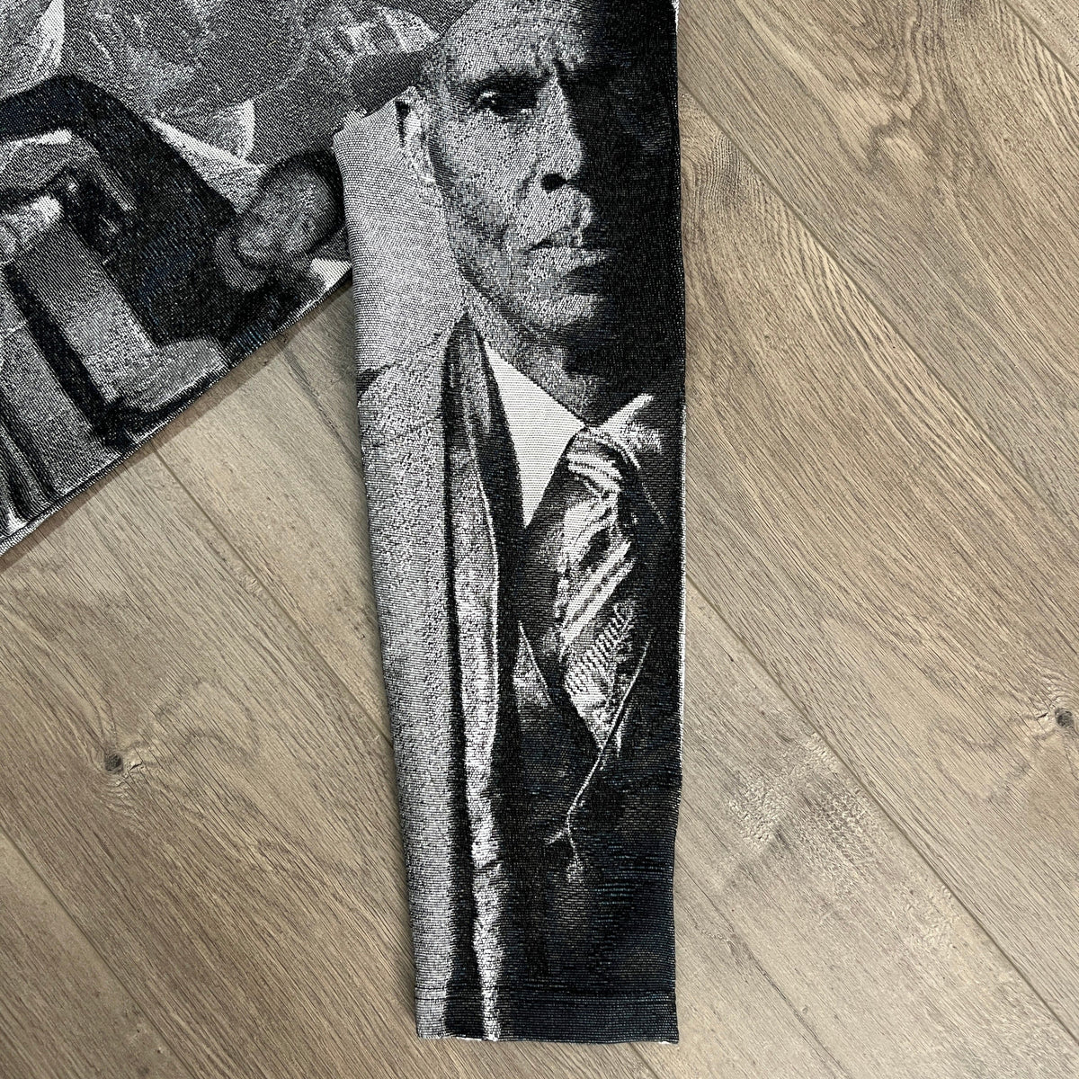 HERO TAPESTRY JACKET
