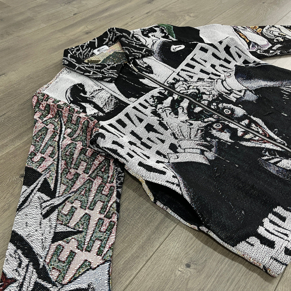 JOKE HAHA TAPESTRY JACKET