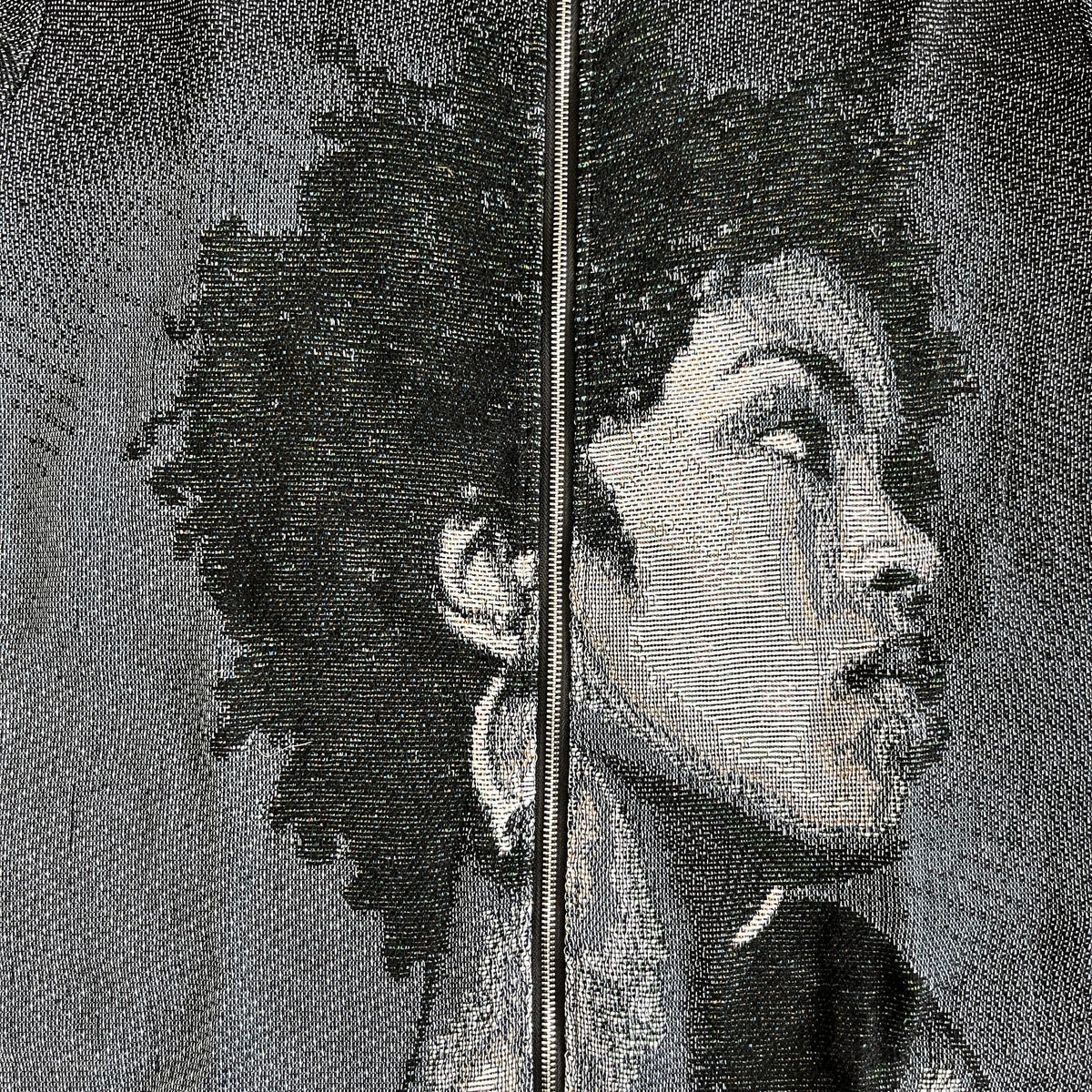 LAURYN HILL TAPESTRY TEE