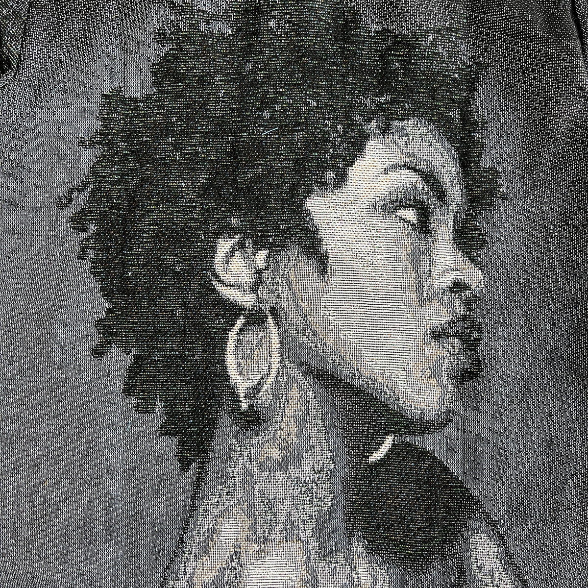 LAURYN HILL TAPESTRY TEE