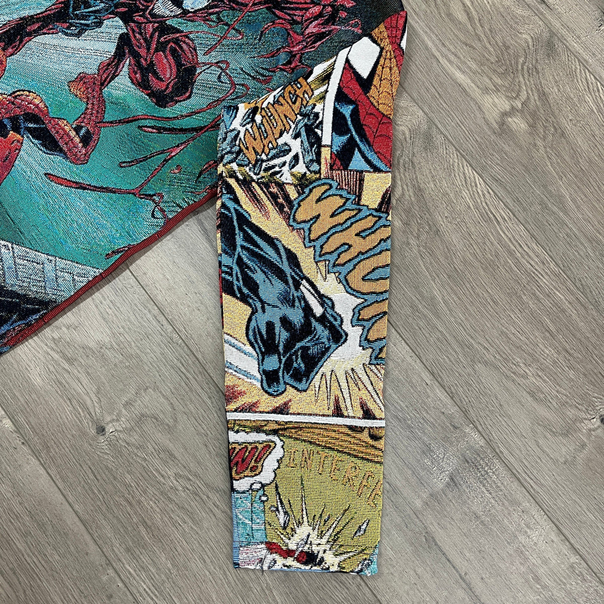 RED SPIDER V2 TAPESTRY JACKET