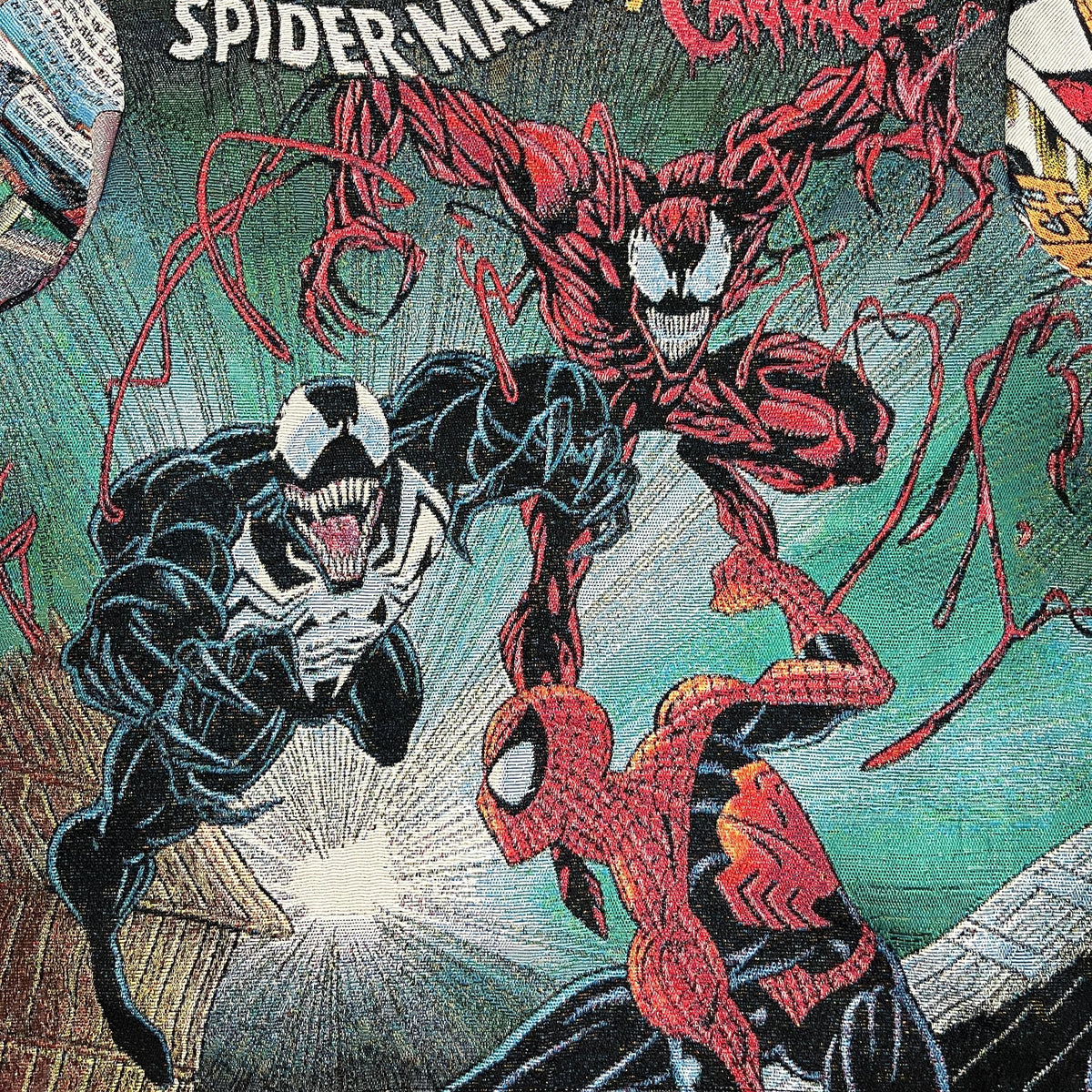 RED SPIDER V2 TAPESTRY JACKET