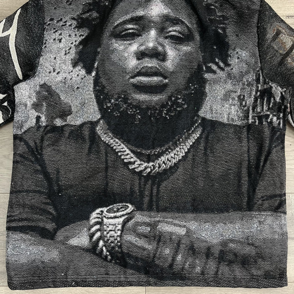 ROD TAPESTRY TEE
