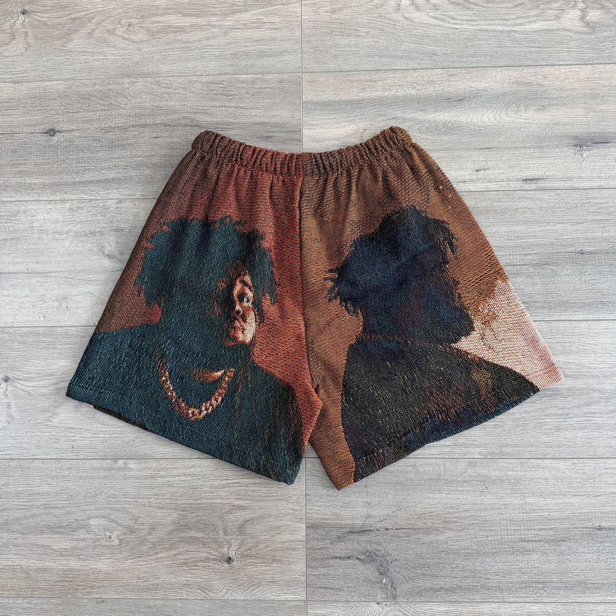 ROD TOUR TAPESTRY SHORTS