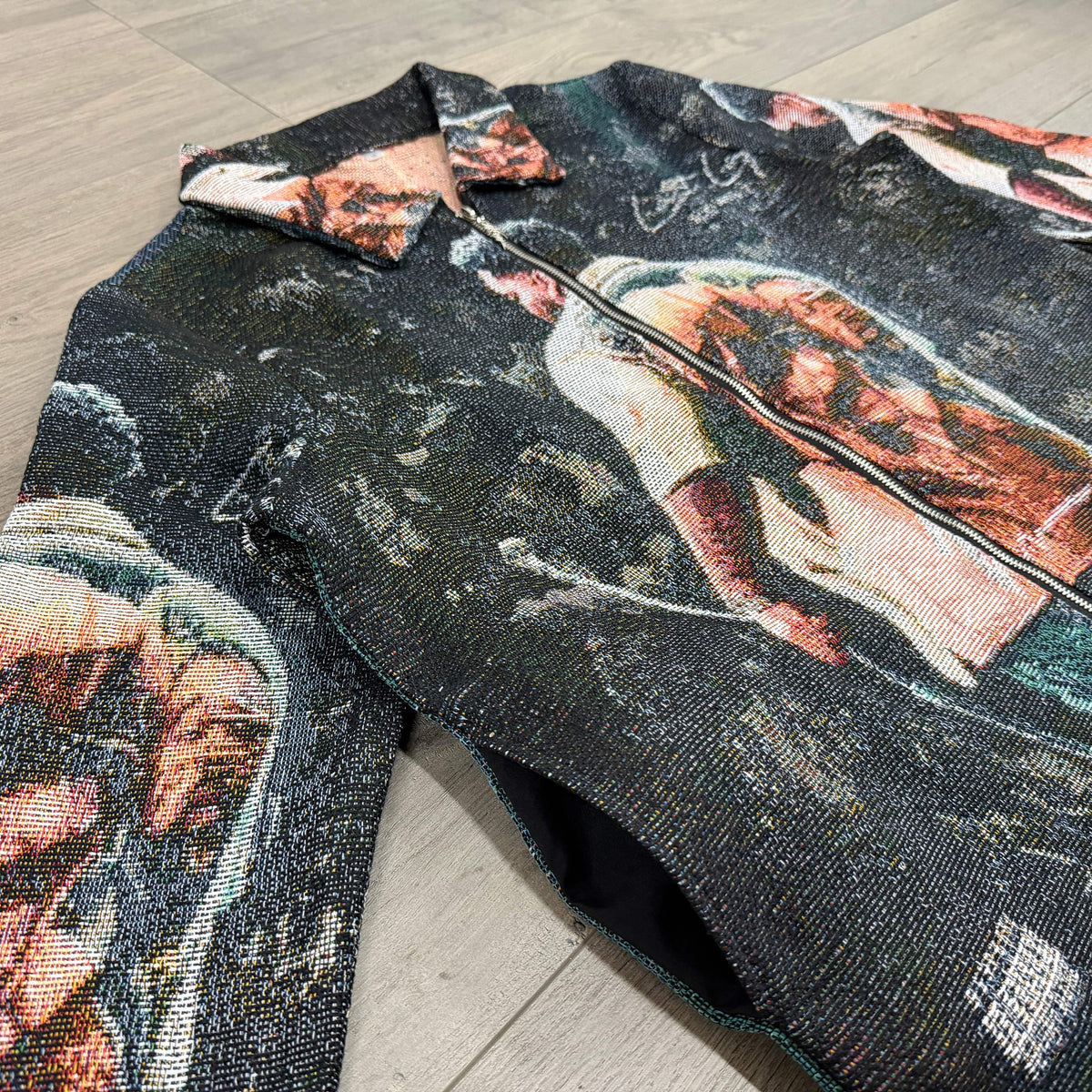 ROD WAVE  V3 TAPESTRY TEE