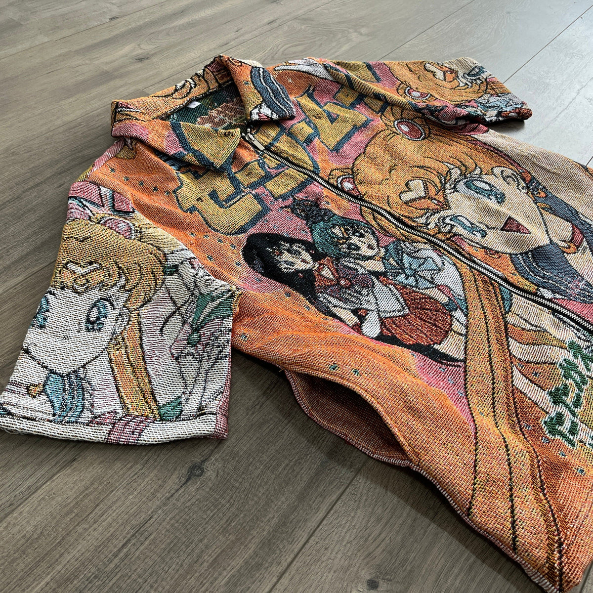 SAILOR TAPESTRY TEE
