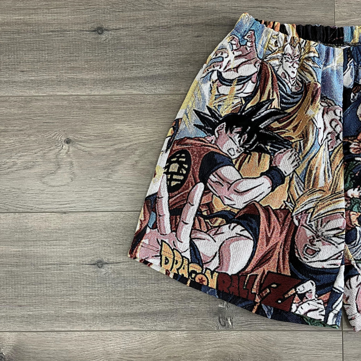 SAIYAN TAPESTRY SHORTS