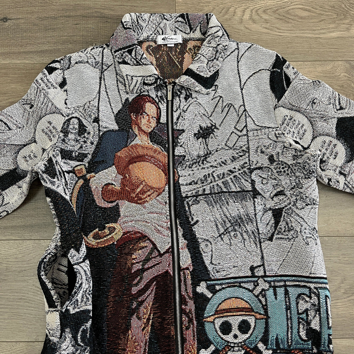 SHANKS TAPESTRY TEE