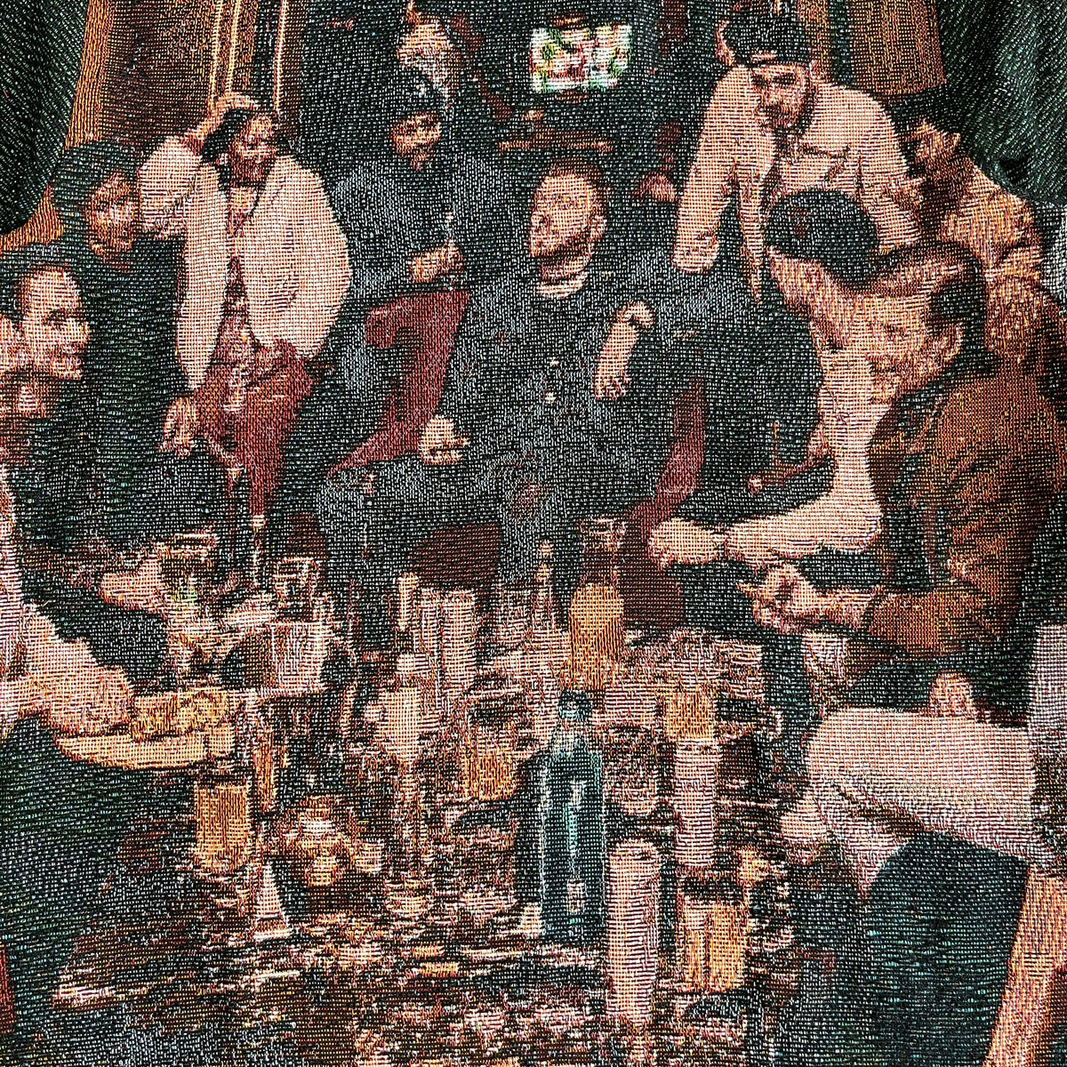 SUPERBOWL TAPESTRY HOODIE
