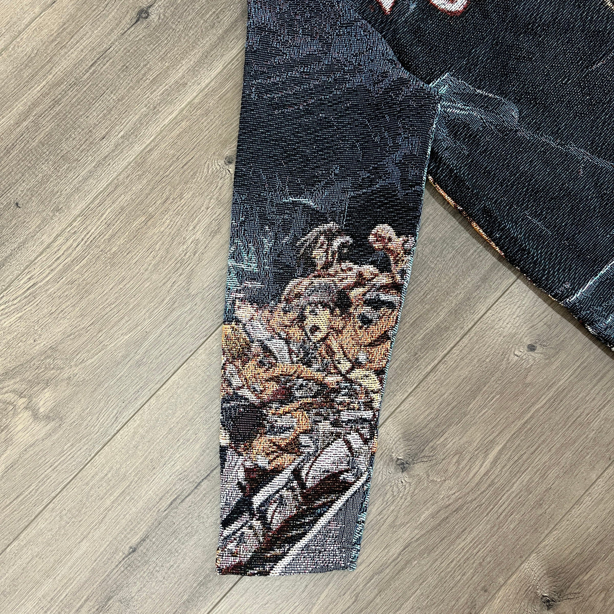 TITAN V2 TAPESTRY JACKET