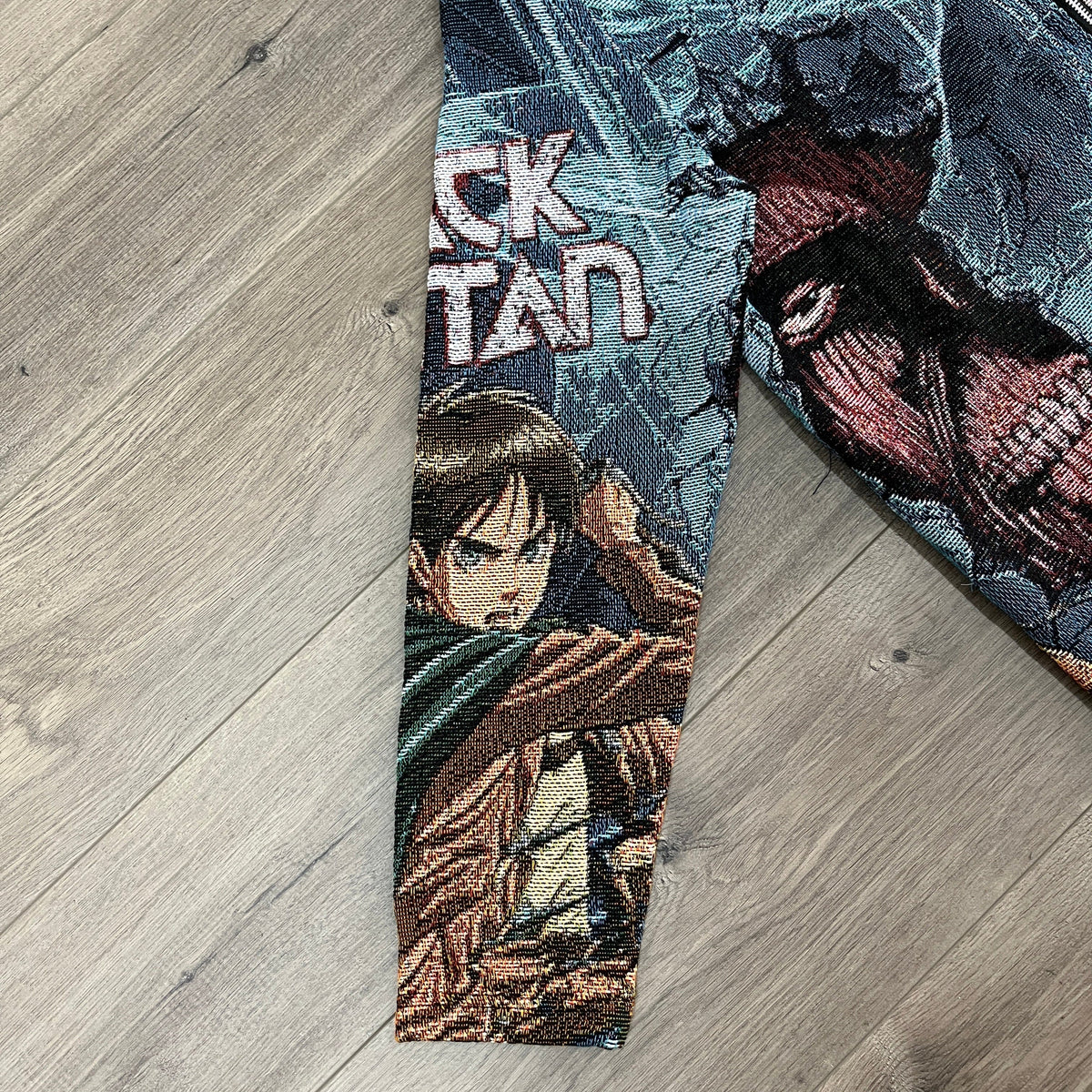 TITAN V2 TAPESTRY JACKET