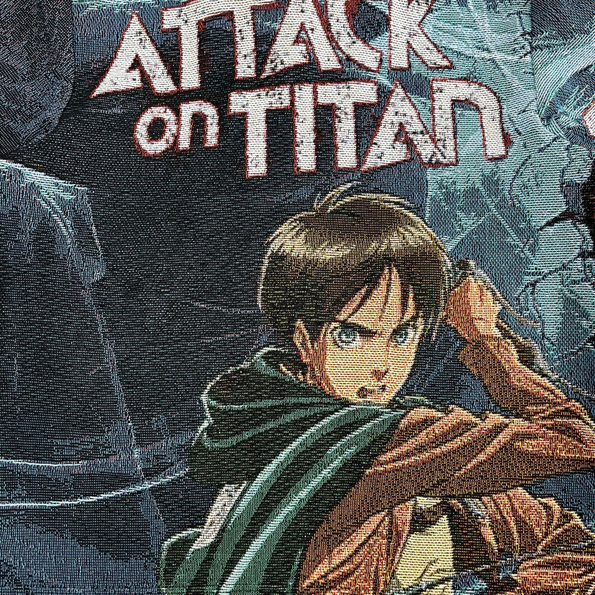TITAN V2 TAPESTRY TEE