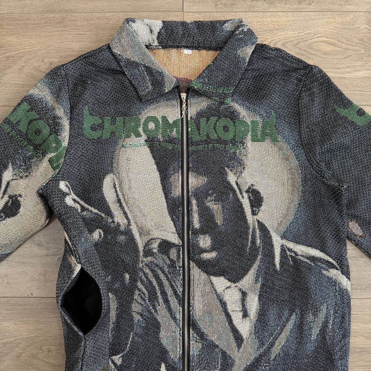 TYLER V4 TAPESTRY TEE