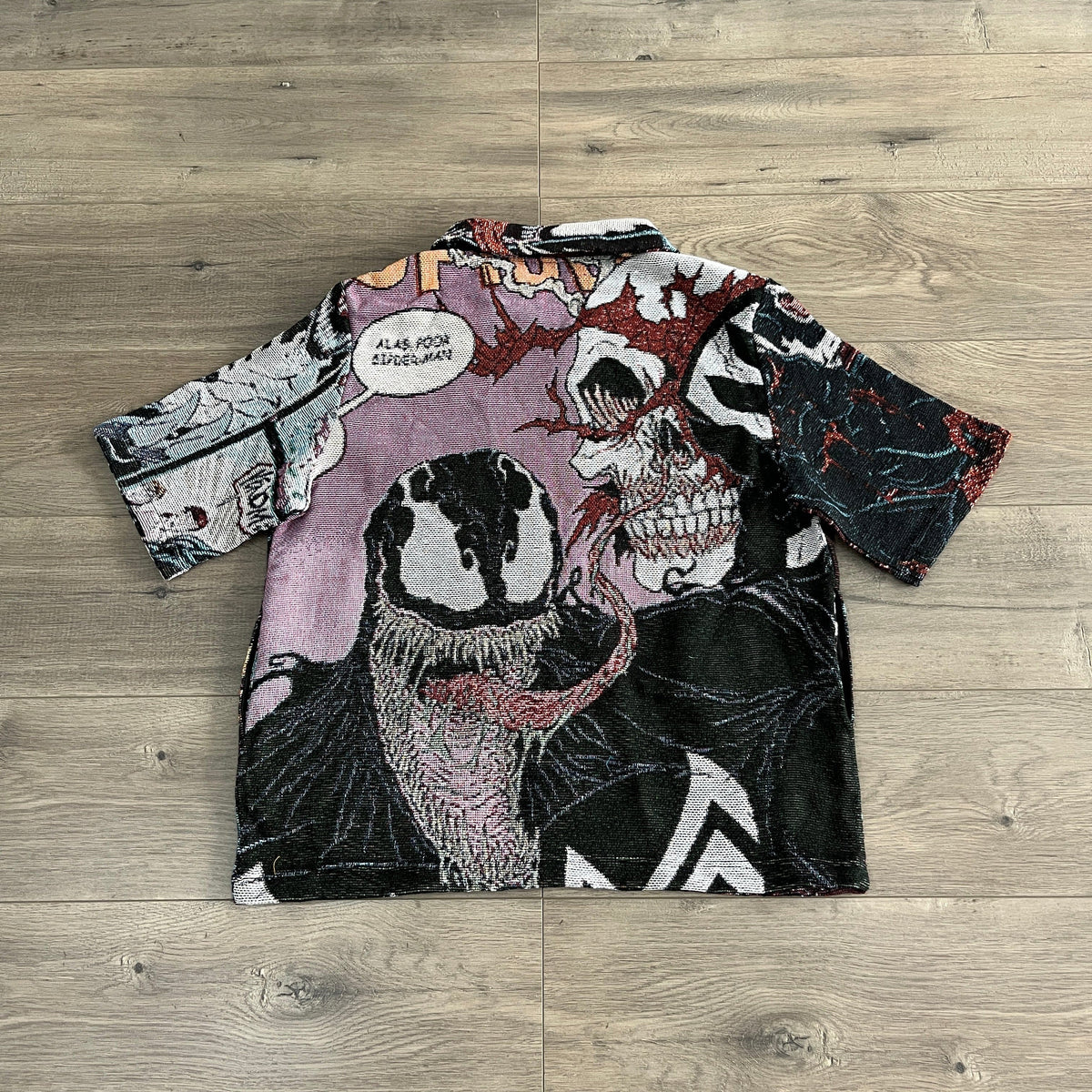 VENOM TAPESTRY TEE